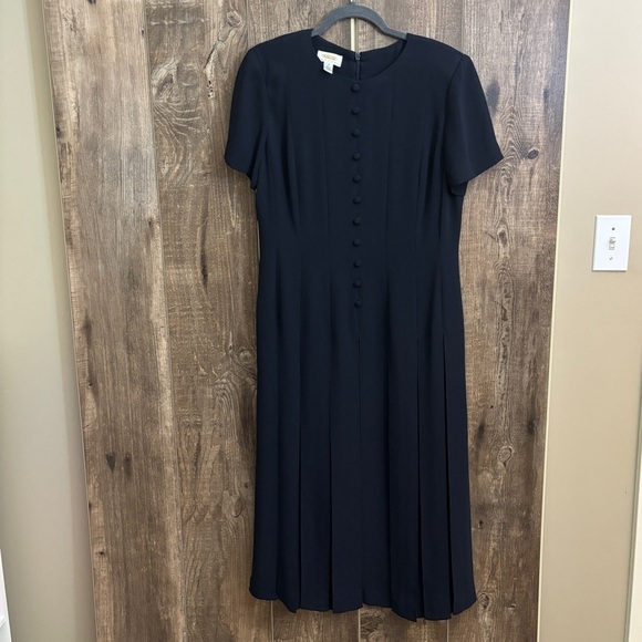 Talbots Vintage Pleated Maxi Dress Faux Buttons Navy Women's Size 12 - Picture 2 of 13